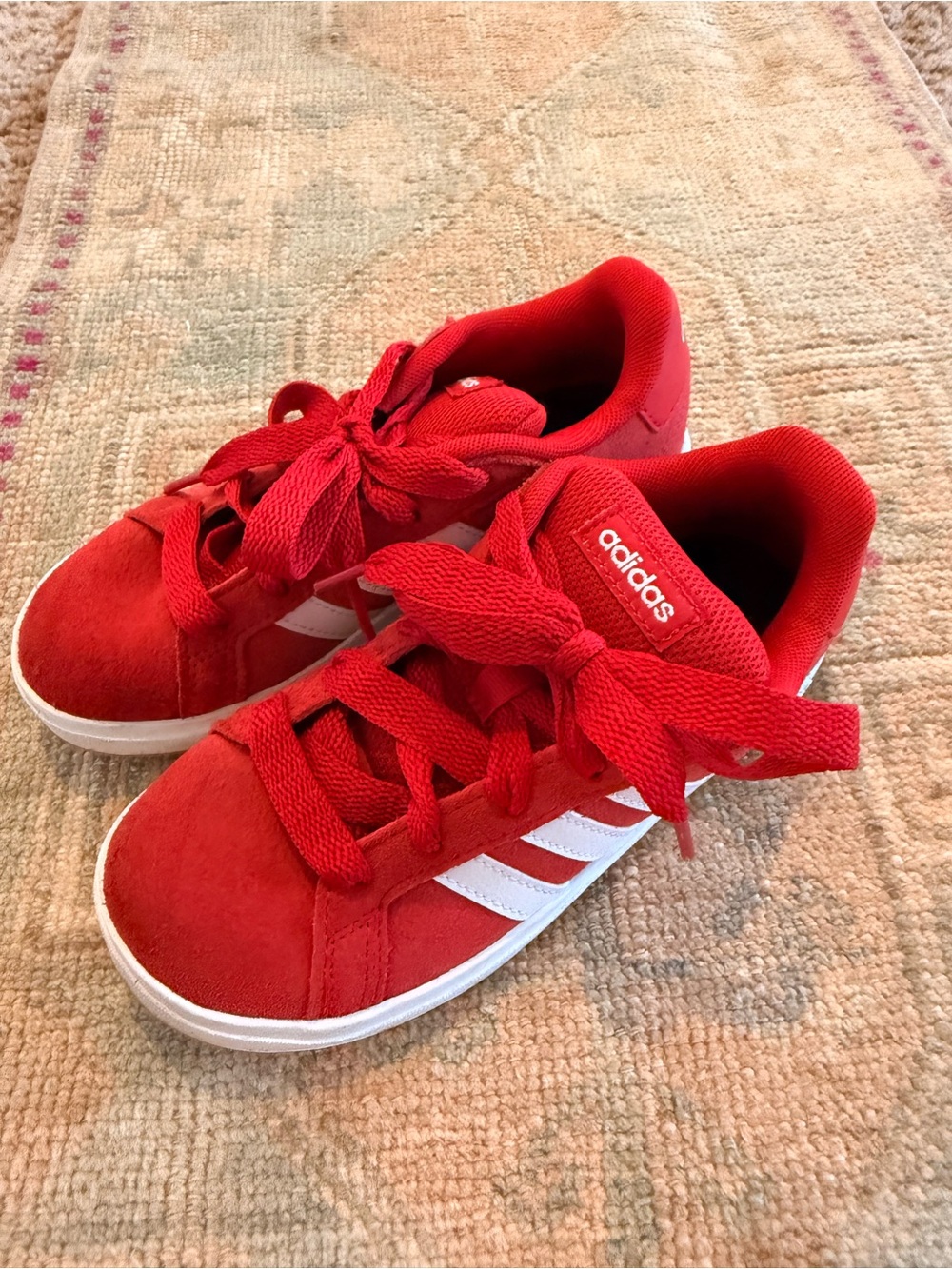 adidas Kids grand court Sneakers size kids 13